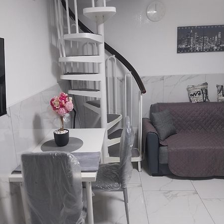 Piccola House Villa เนเปิลส์ ภายนอก รูปภาพ